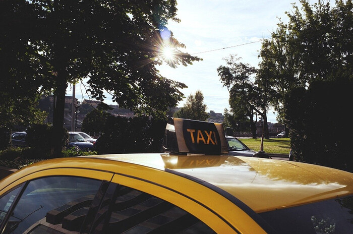 taxi-70582.jpg